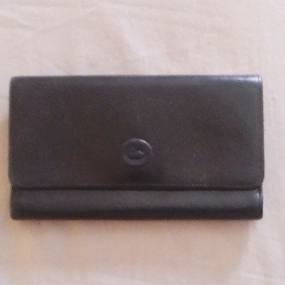 Dooney &Bourke Black Wallet with Logo